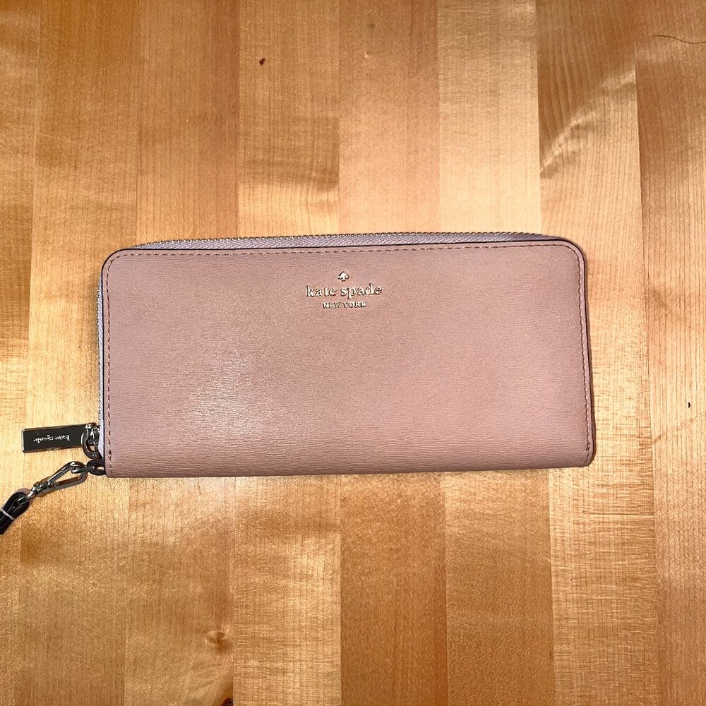 Kate Spade Wristlet Wallet